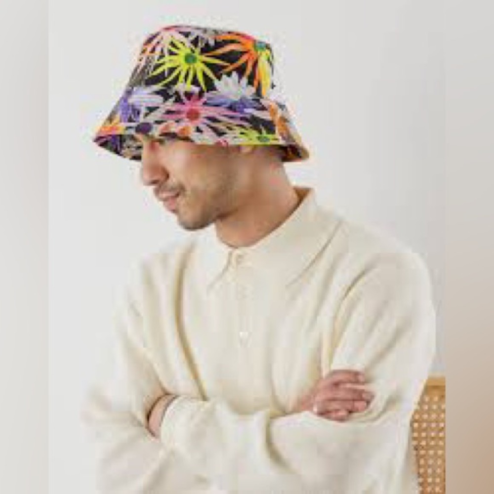 NWT Baggu x Jessica Williams bucket hat